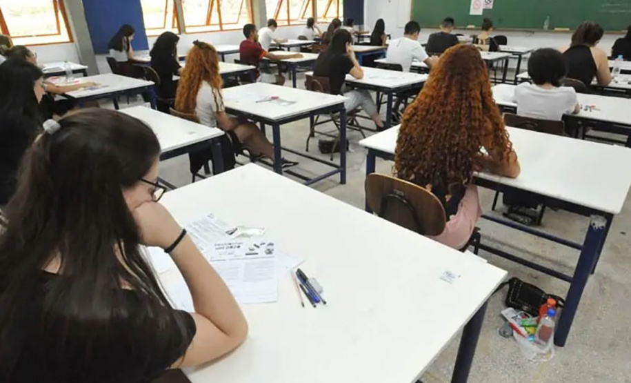 Pedidos de isenção ou desconto na inscrição do Vestibular 2024 da UEL encerram sexta (14)