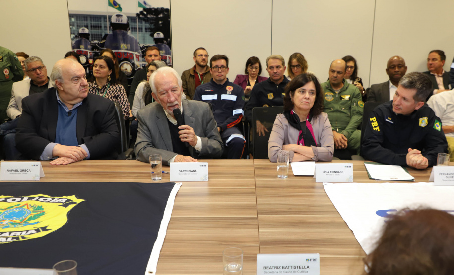 Vice Governador Darci Piana participa de encontro com os parceiros envolvidos na retomada do Serviço Aeromédico da PRF no Paraná - Foto: Ari Dias/AEN