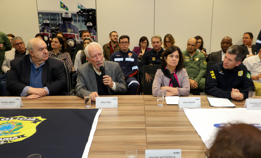 Vice Governador Darci Piana participa de encontro com os parceiros envolvidos na retomada do Serviço Aeromédico da PRF no Paraná - Foto: Ari Dias/AEN