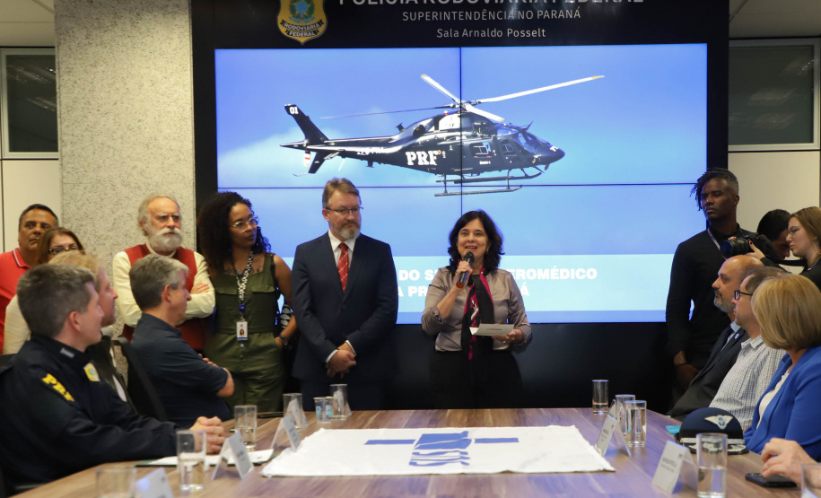 Vice Governador Darci Piana participa de encontro com os parceiros envolvidos na retomada do Serviço Aeromédico da PRF no Paraná - Foto: Ari Dias/AEN