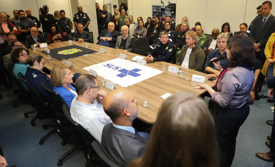 Vice Governador Darci Piana participa de encontro com os parceiros envolvidos na retomada do Serviço Aeromédico da PRF no Paraná - Foto: Ari Dias/AEN