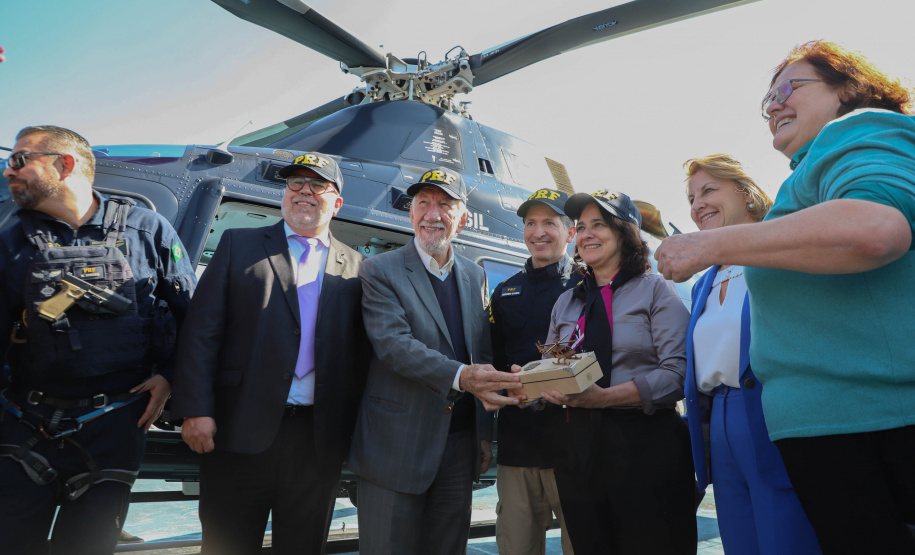 Vice Governador Darci Piana participa de encontro com os parceiros envolvidos na retomada do Serviço Aeromédico da PRF no Paraná - Foto: Ari Dias/AEN