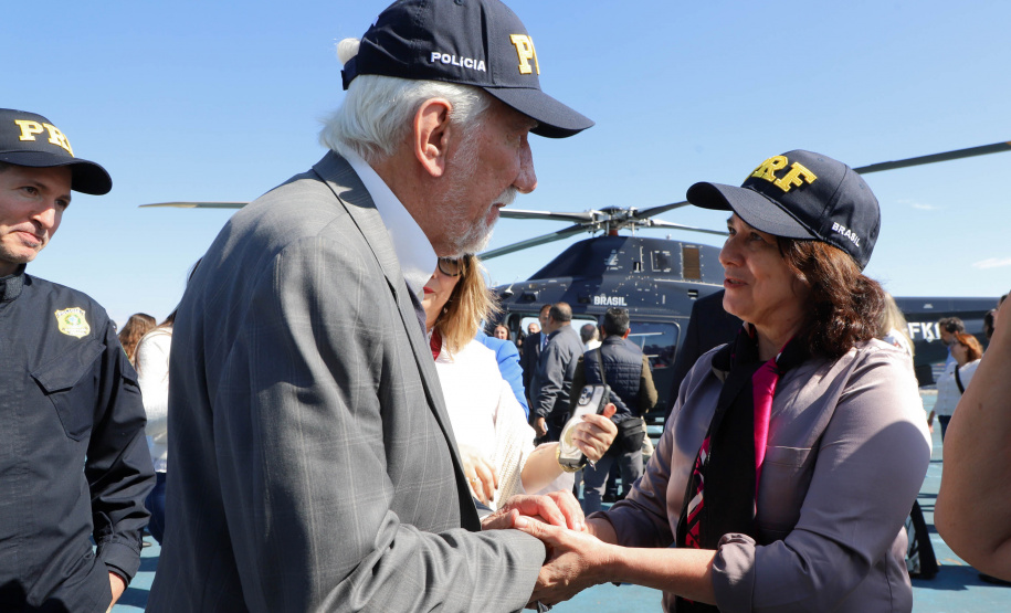 Vice Governador Darci Piana participa de encontro com os parceiros envolvidos na retomada do Serviço Aeromédico da PRF no Paraná - Foto: Ari Dias/AEN