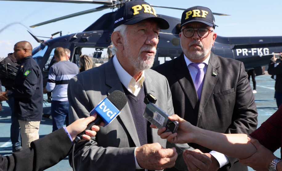 Vice Governador Darci Piana participa de encontro com os parceiros envolvidos na retomada do Serviço Aeromédico da PRF no Paraná - Foto: Ari Dias/AEN