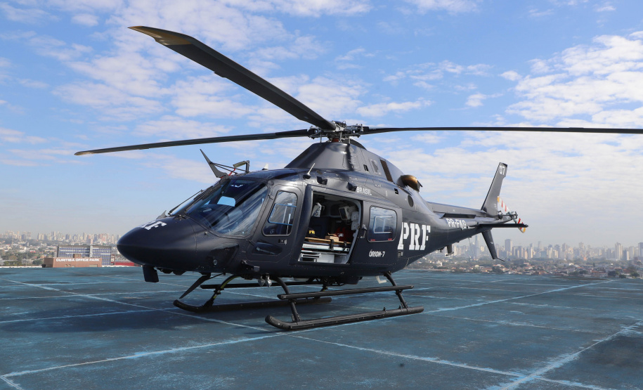 Vice Governador Darci Piana participa de encontro com os parceiros envolvidos na retomada do Serviço Aeromédico da PRF no Paraná - Foto: Ari Dias/AEN
