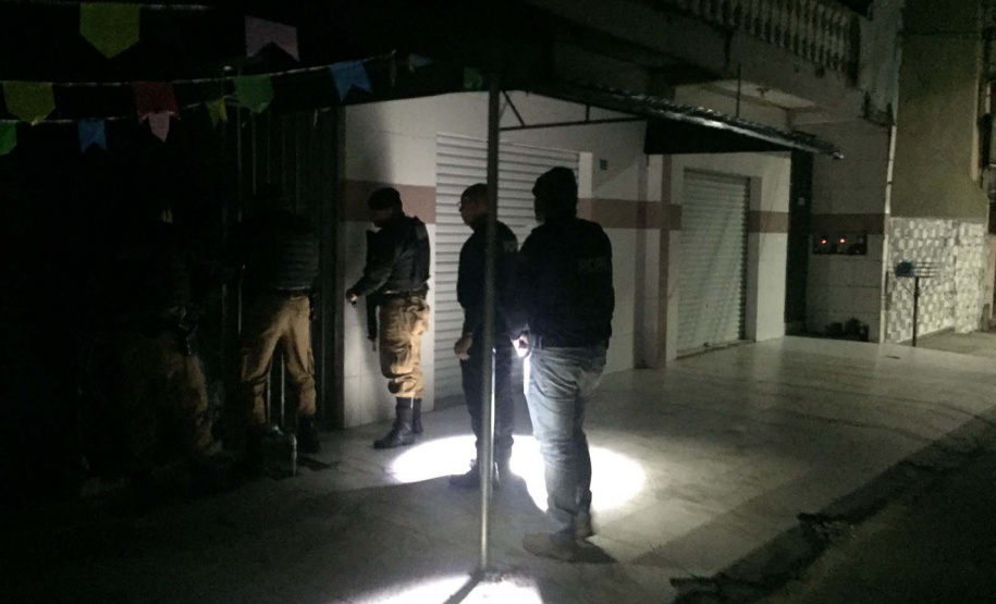 Polícia Militar deflagra operação contra o tráfico de drogas em bairro de Curitiba