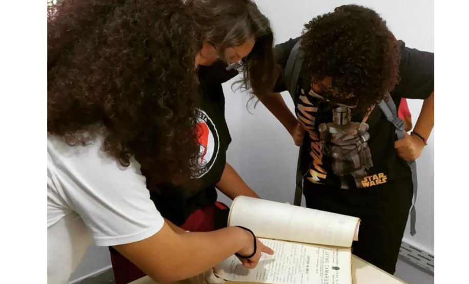 Centro de Documentação Histórica do Litoral do Paraná comemora um ano de funcionamento