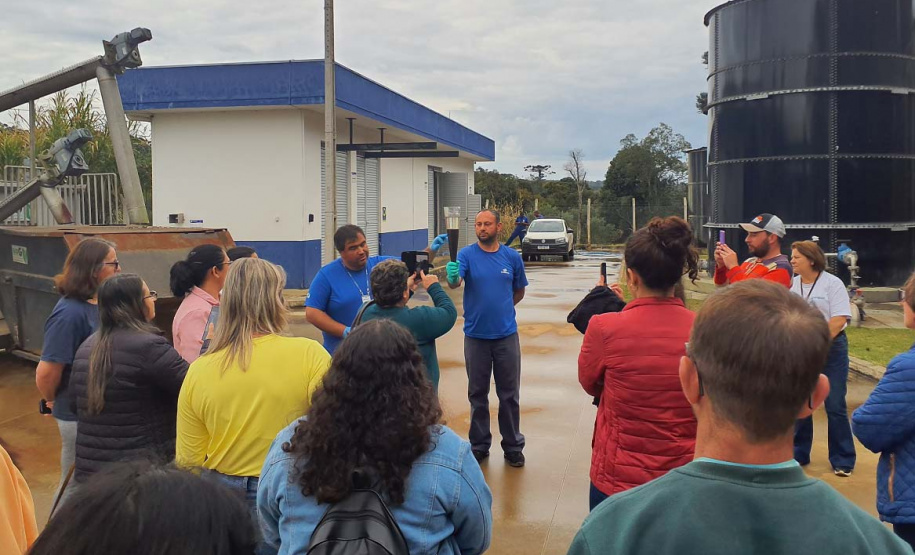 Professores e agentes de saúde recebem formação da Sanepar em saneamento ambiental