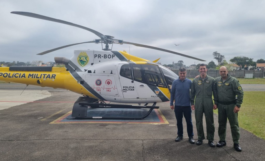 BPMOA forma o primeiro piloto privado de helicópteros como Escola de Aviação