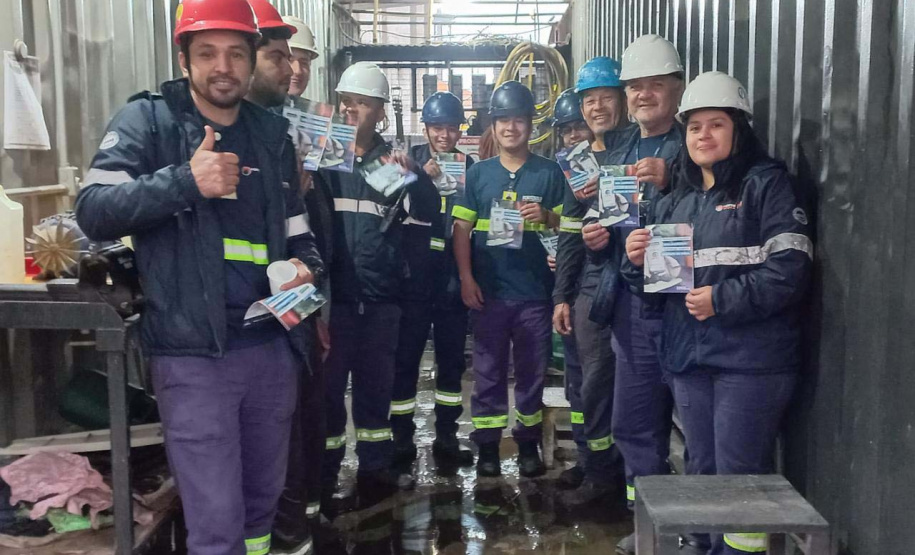 Portos do Paraná conscientiza sobre teste com etilômetro e separação de resíduos