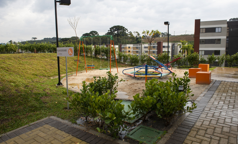 Entrega de apartamentos em Almirante Tamandaré Residencial Porto Tingui II