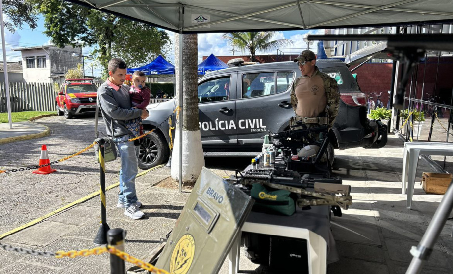 PCPR na Comunidade oferece serviços de polícia judiciária para a população do bairro Cajuru em Curitiba