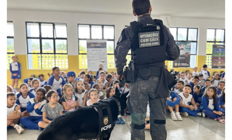 PCPR na Comunidade oferece serviços de polícia judiciária para a população do bairro Cajuru em Curitiba