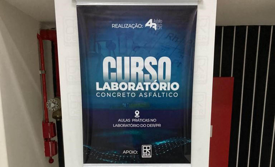 DER/PR firma parceria para realização de cursos e modernização de laboratório de asfalto