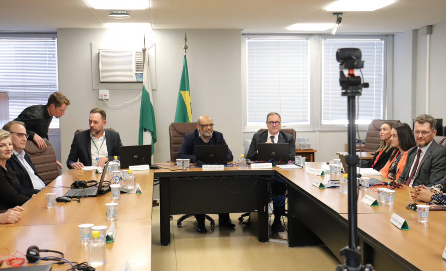 Tomam posse novos membros do Conselho de Contribuintes e Recursos Fiscais da Fazenda