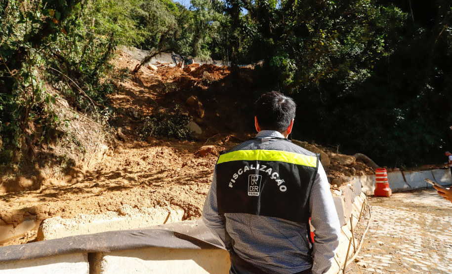 Obras na Graciosa avançam; primeiros trechos podem ficar prontos este mês