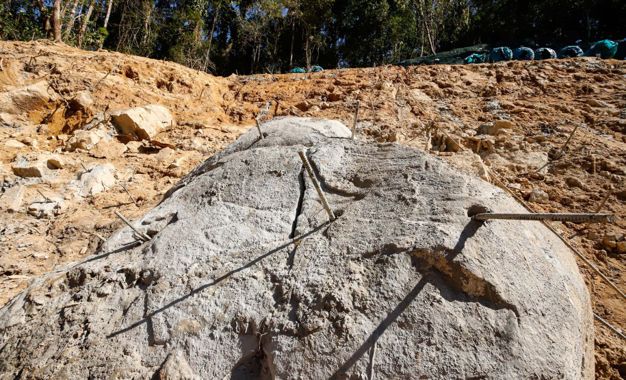 Obras na Graciosa avançam; primeiros trechos podem ficar prontos este mês