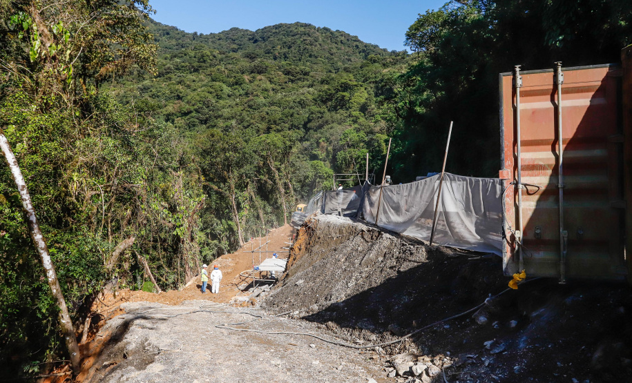 Obras na Graciosa avançam; primeiros trechos podem ficar prontos este mês