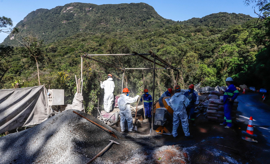 Obras na Graciosa avançam; primeiros trechos podem ficar prontos este mês