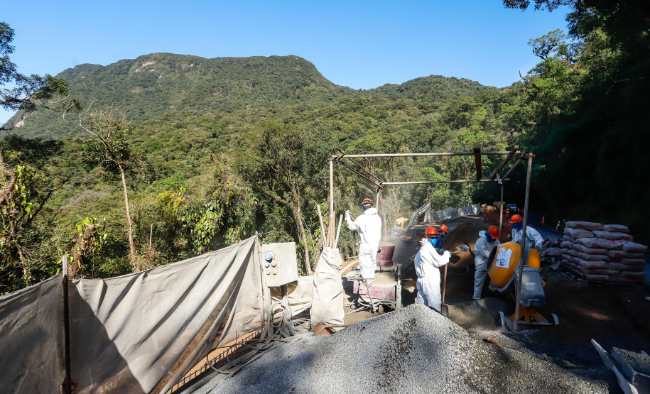 Obras na Graciosa avançam; primeiros trechos podem ficar prontos este mês