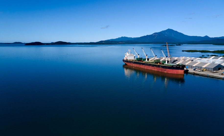 Porto de Antonina tem ganho operacional após conclusão das obras de dragagem de manutenção