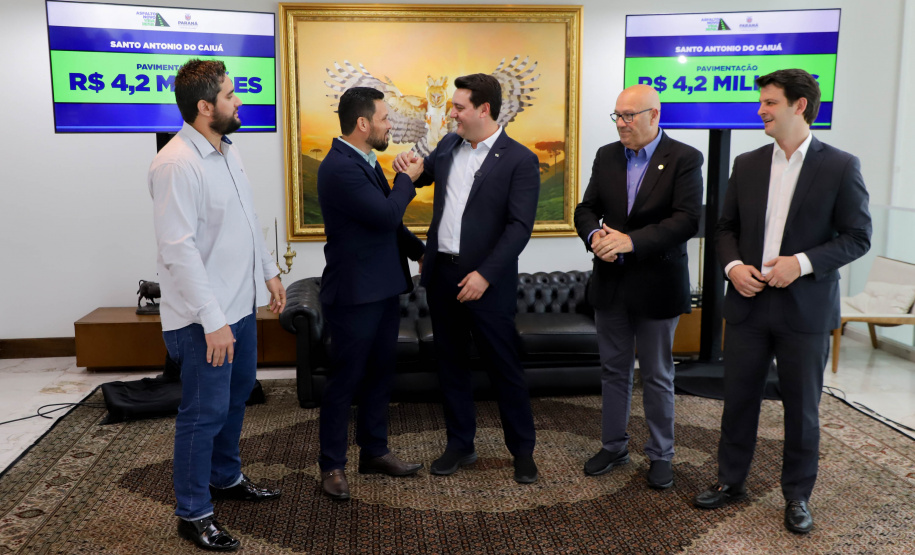 ASFALTO NOVO VIDA NOVA