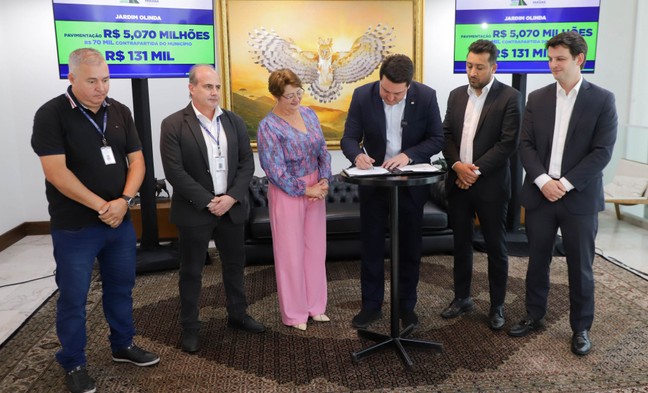 ASFALTO NOVO VIDA NOVA