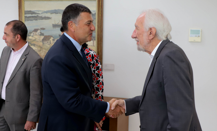 Embaixador do Canadá – Emmanuel Kamarianakis