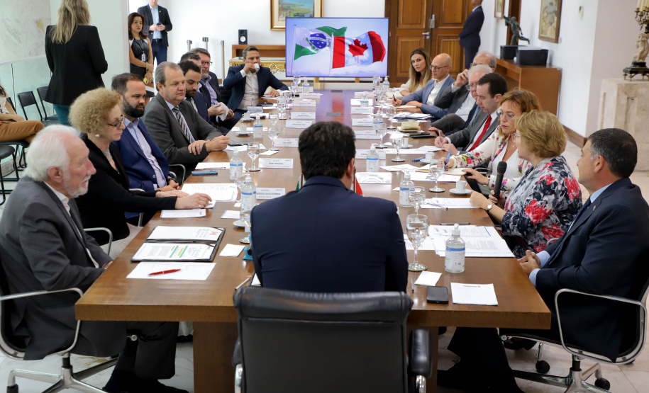 Embaixador do Canadá – Emmanuel Kamarianakis