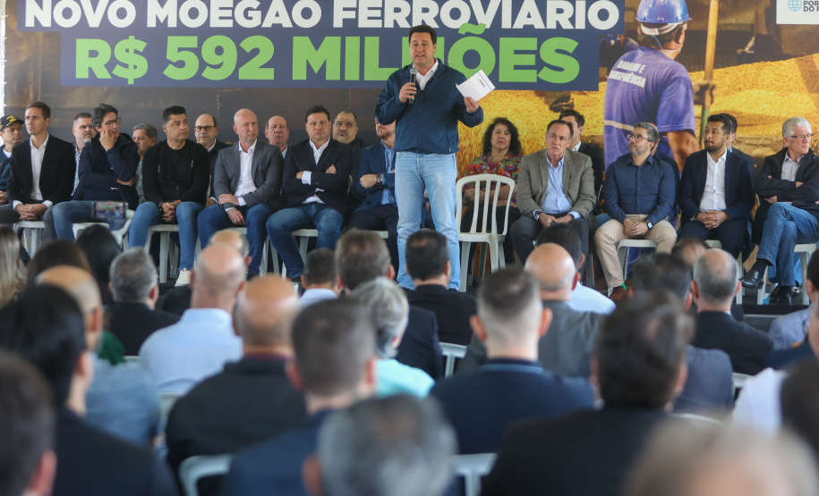 Governador Carlos massa ratinho Júnior recebe projeto executivo do Moegao do Paraná
