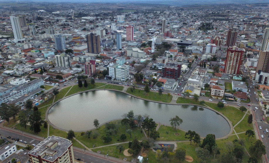 Moradores de 4 cidades são contemplados com prêmios de R$ 10 mil do Nota Paraná