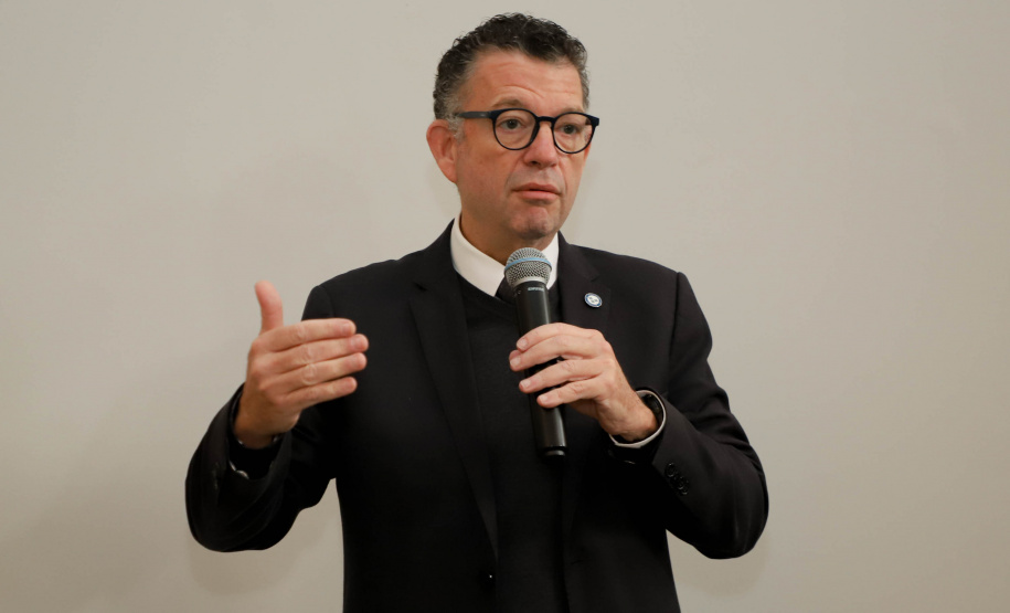 IBGE E INVEST PARANÁ