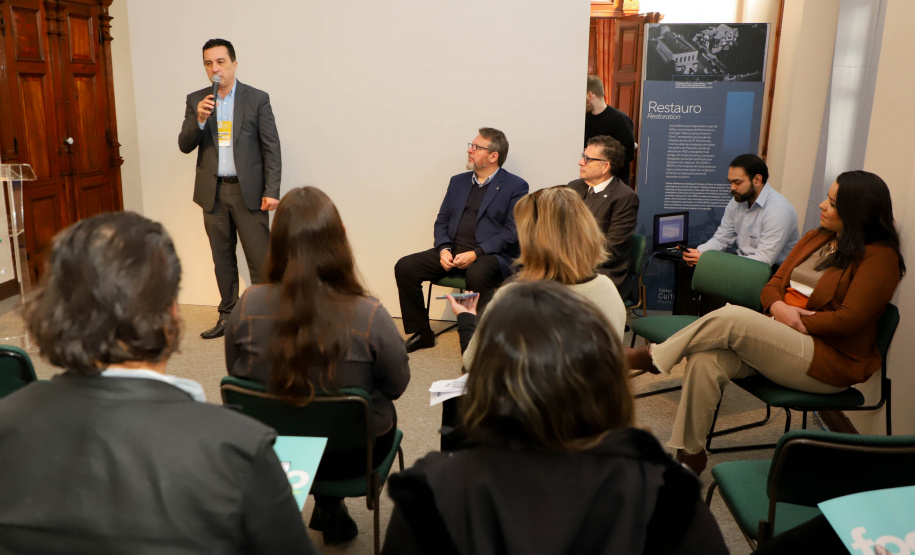 IBGE E INVEST PARANÁ