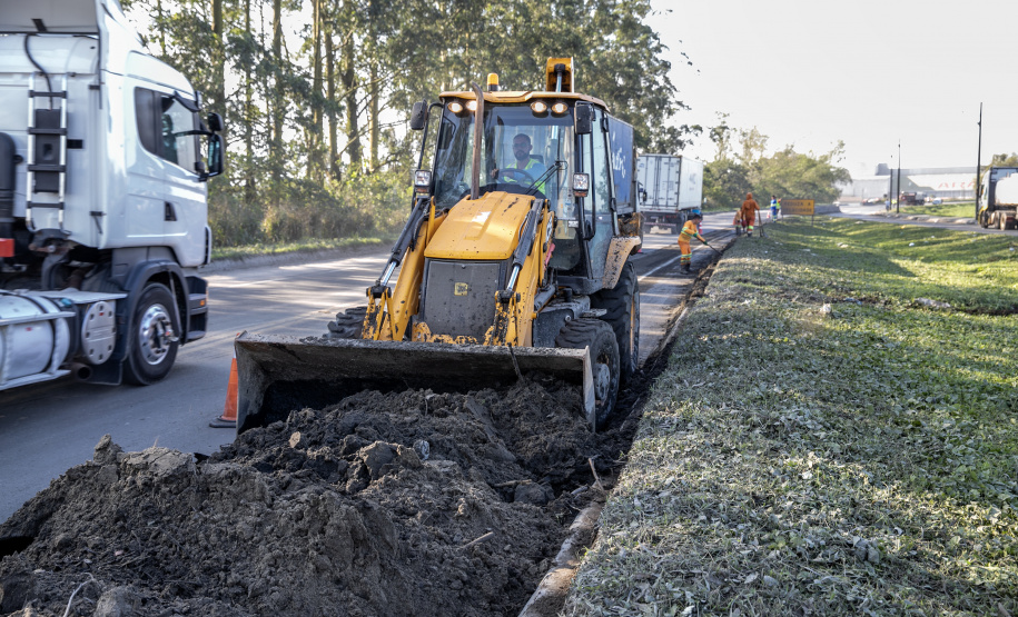 Porto une esforços para deixar o acesso dos caminhões mais limpo e seguro