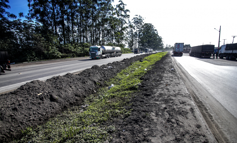 Porto une esforços para deixar o acesso dos caminhões mais limpo e seguro