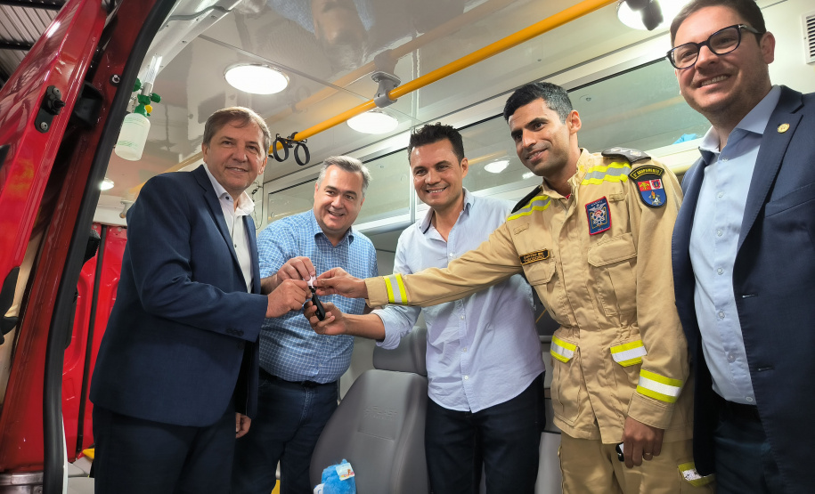 Governo reforça o atendimento de Saúde em Foz do Iguaçu e Medianeira com novas ambulâncias do Siate