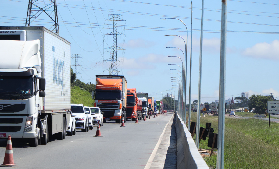 Obras de reparo no Contorno Sul de Curitiba visam combater furtos de cabeamento elétrico