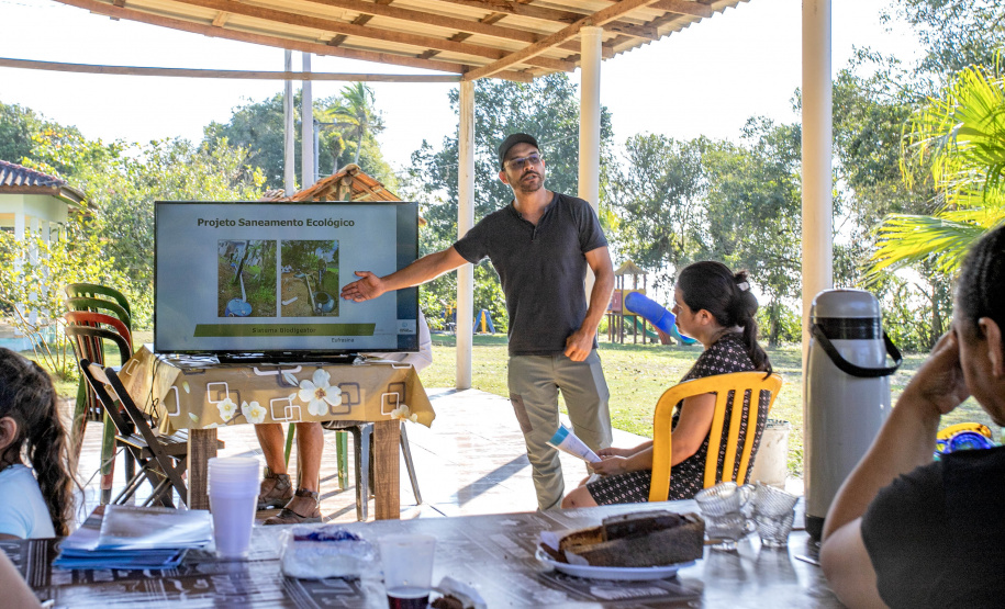 Portos do Paraná apresenta monitoramento da pesca às comunidades marítimas