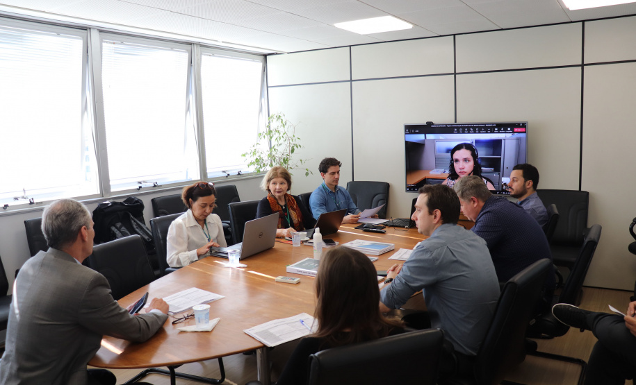 Fazenda recebe missão do BID que supervisiona projeto de modernização fiscal do Paraná