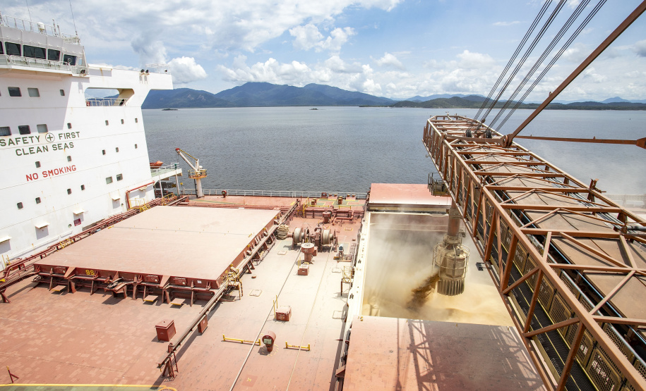 Corredor de Exportação de Paranaguá registra novo marco no acumulado do ano