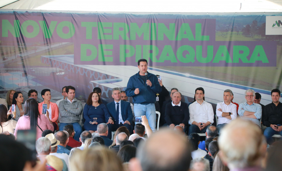 O governador Carlos Massa Ratinho Junior inaugurou neste sábado (05) o novo terminal de ônibus metropolitano de Piraquara, na Região Metropolitana de Curitiba (RMC).