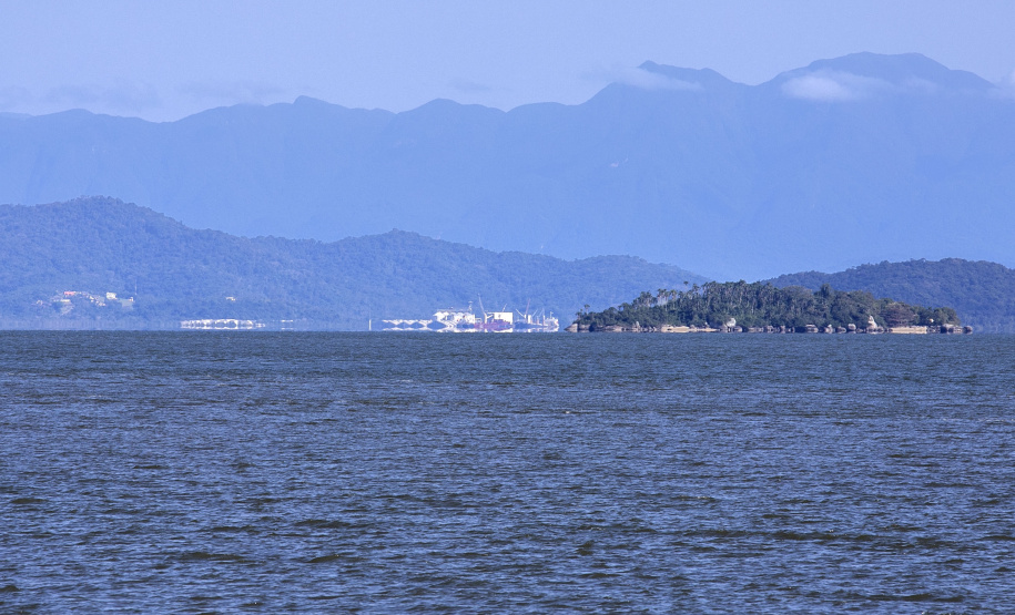 Porto de Antonina tem ganho operacional após conclusão das obras de dragagem de manutenção