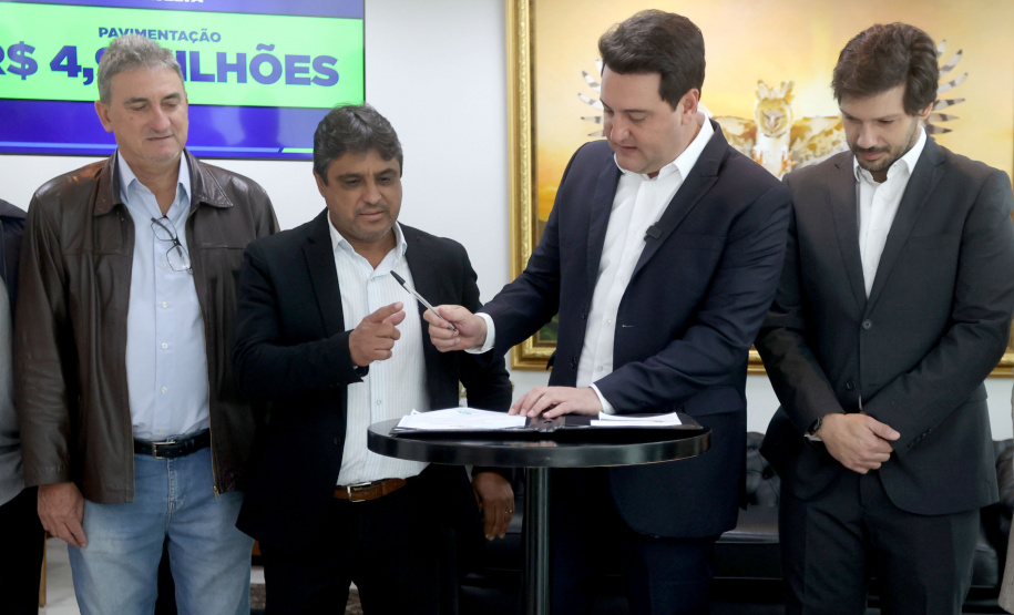 Asfalto novo Vida Nova