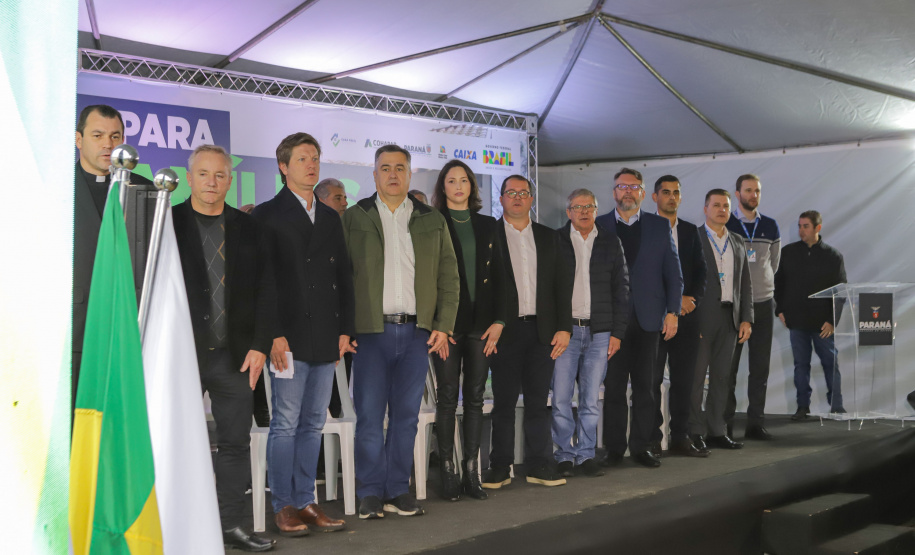 Lapa, 10 de agosto de 2023 - O governo do Paraná realiza na Lapa a entrega de 118 moradias populares, sendo 94 por meio do programa Casa Fácil.