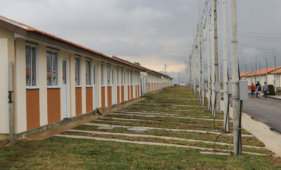 Lapa, 10 de agosto de 2023 - O governo do Paraná realiza na Lapa a entrega de 118 moradias populares, sendo 94 por meio do programa Casa Fácil.