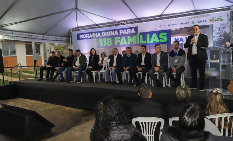 Lapa, 10 de agosto de 2023 - O governo do Paraná realiza na Lapa a entrega de 118 moradias populares, sendo 94 por meio do programa Casa Fácil.