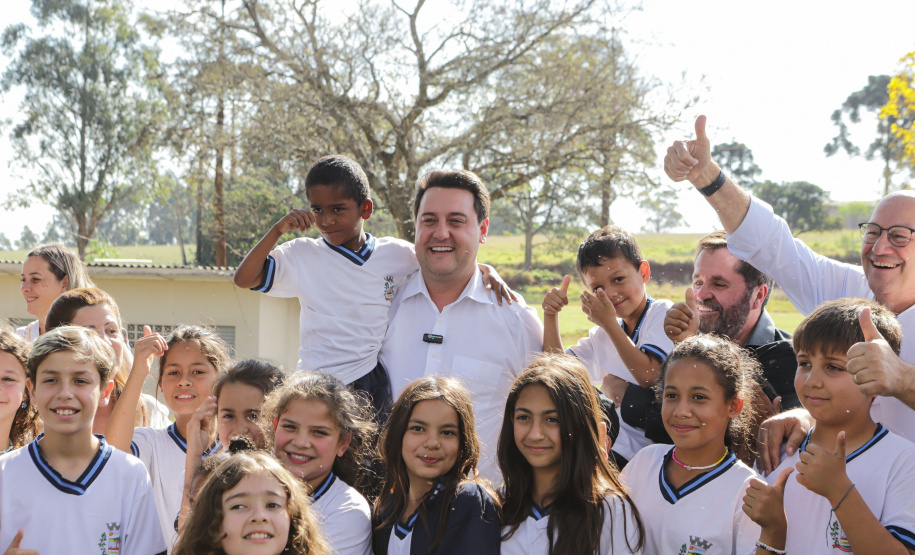 O governador Carlos Massa Ratinho Junior entregou oficialmente nesta quinta-feira (17) o Contorno Sul de Wenceslau Braz, no Norte Pioneiro.