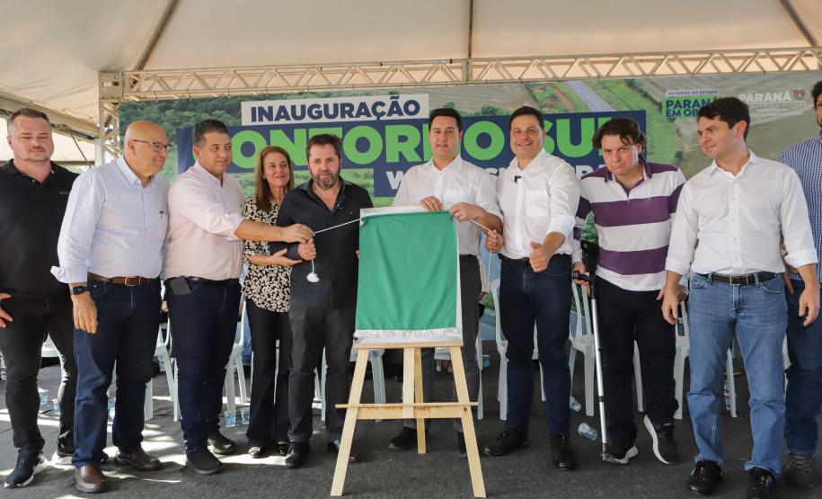 O governador Carlos Massa Ratinho Junior entregou oficialmente nesta quinta-feira (17) o Contorno Sul de Wenceslau Braz, no Norte Pioneiro.