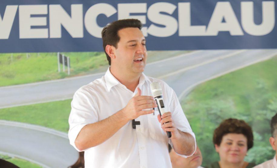 O governador Carlos Massa Ratinho Junior entregou oficialmente nesta quinta-feira (17) o Contorno Sul de Wenceslau Braz, no Norte Pioneiro.