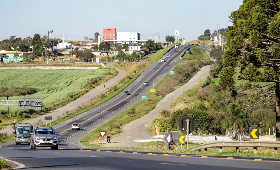 Lote 1 da nova concessão terá 156 km de duplicação na BR-277, entre Curitiba e Prudentópolis. BR-277 com BR-373.